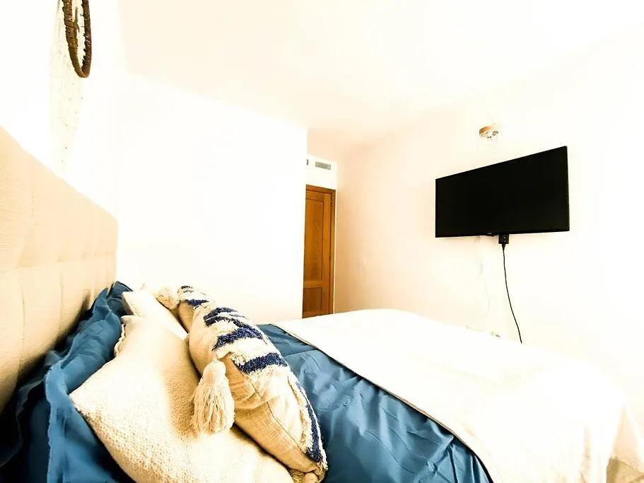 Estepona Del Mar 3 Bed Apartment