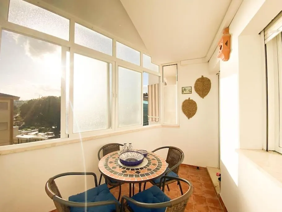 Estepona Del Mar 3 Bed Apartment
