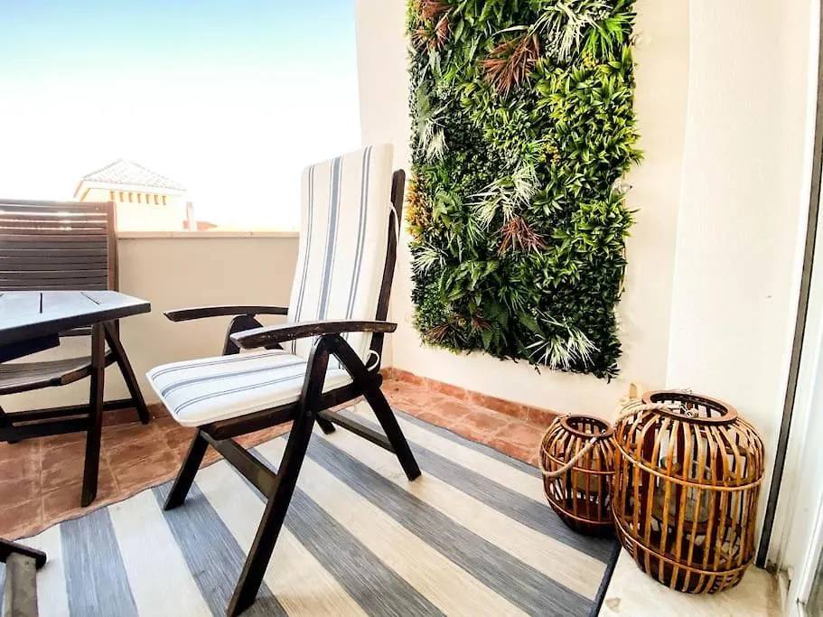 Estepona Del Mar 3 Bed Apartment 0*,