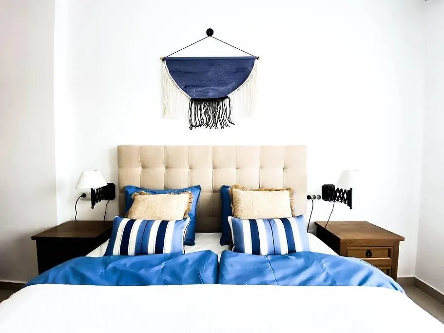 Estepona Del Mar 3 Bed Apartment 0*,